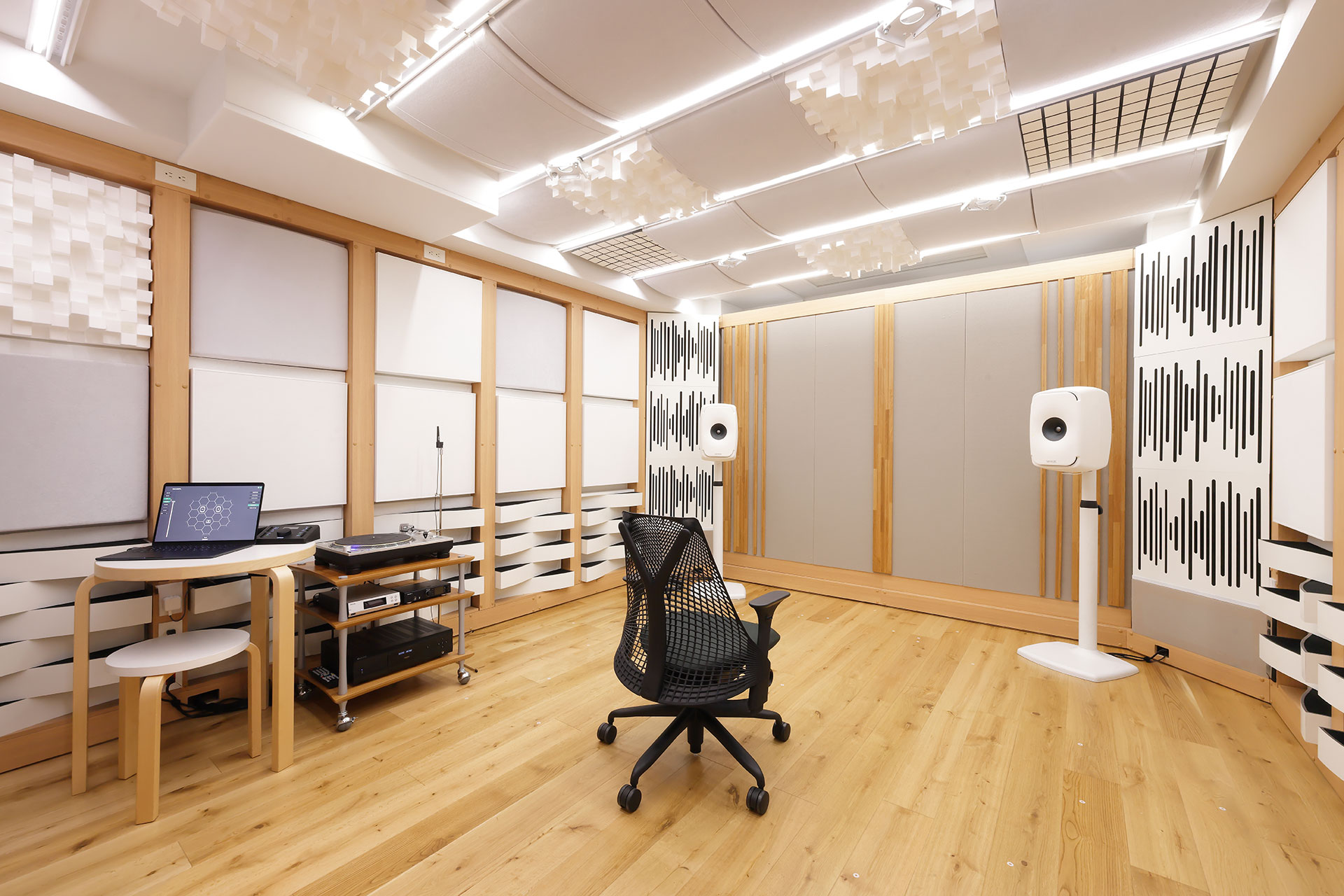 Tokyo Experience Centre Stereo Studio Room